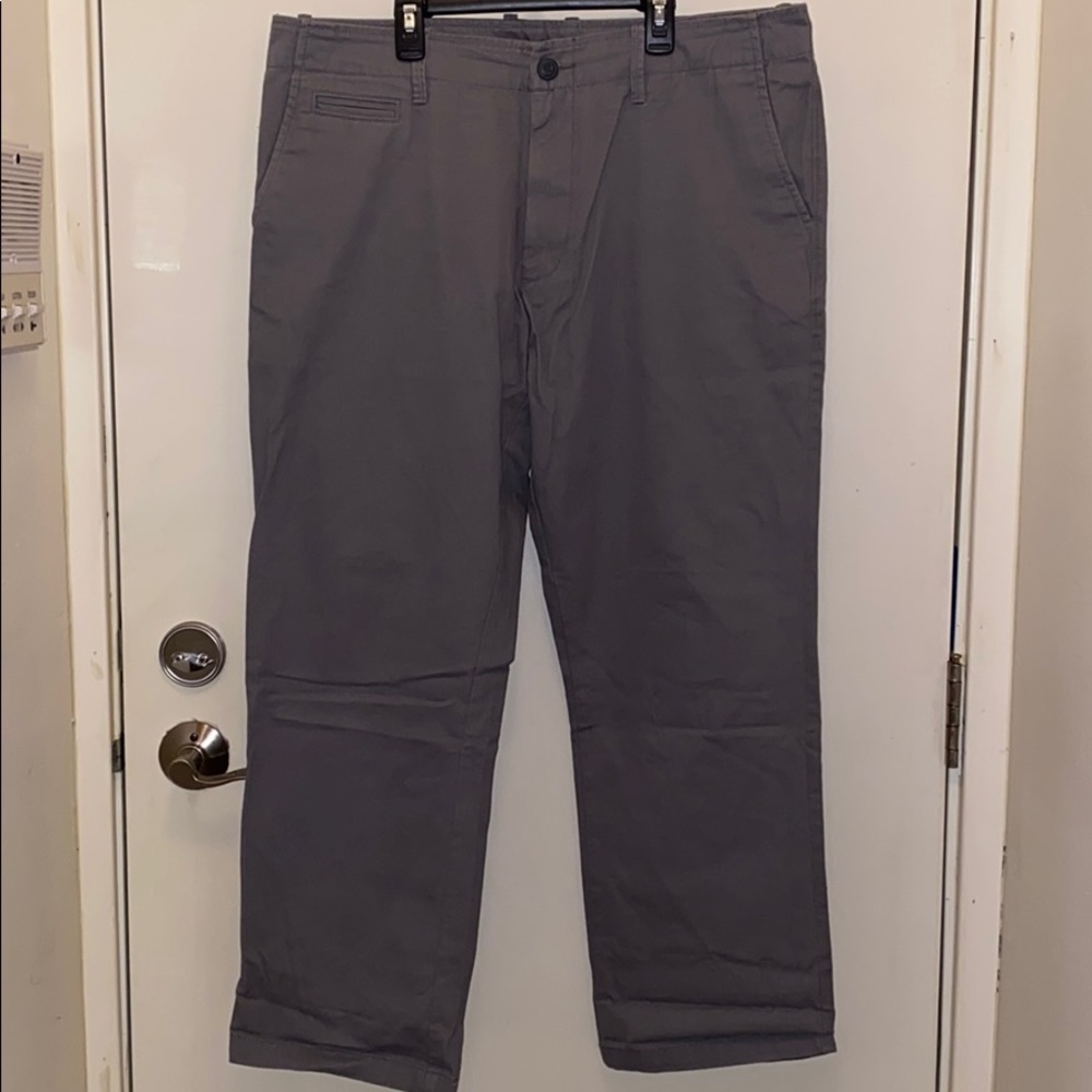 Old Navy Mens Khakis